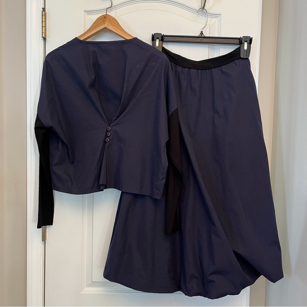 Lilith France Navy Blue 2 Piece Couture Set Top and Skirt M - Picture 3 of 16